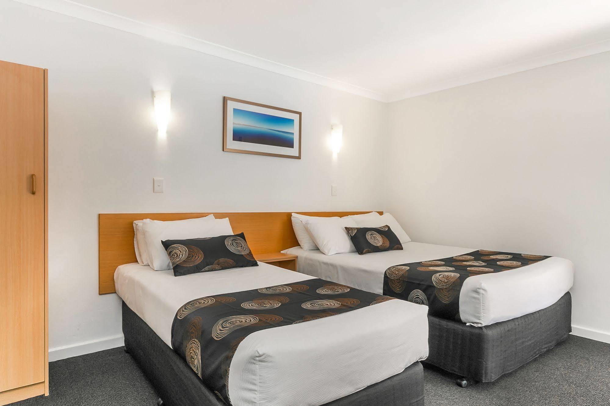 Flag Motor Lodge Пърт Екстериор снимка